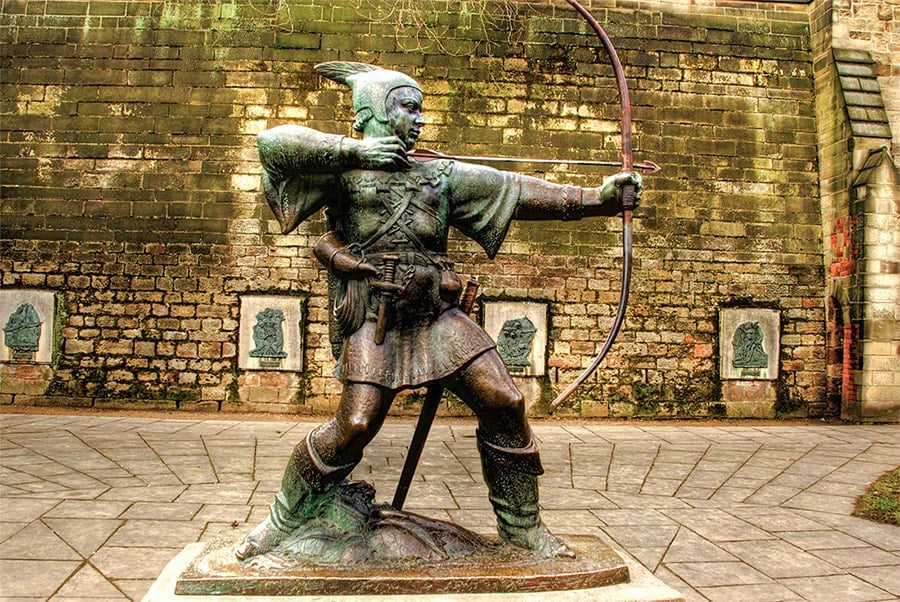 Robin Hood statue - Nottingham castle (England)