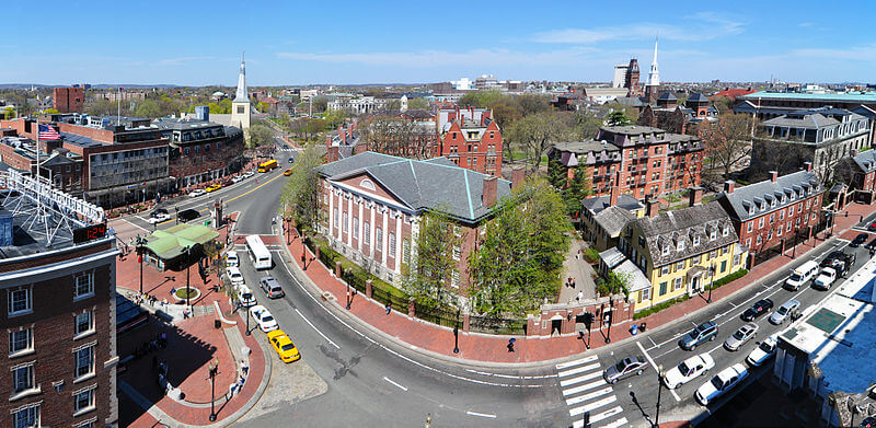 Harvard Square - Cambridge.com